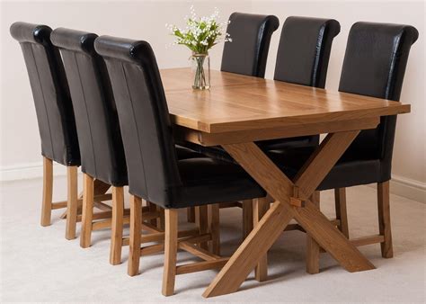 Perfect for friends and family dinner parties. Vermont Extending Oak Dining Table with 6 Black Lola ...