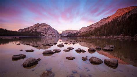 Lake In Yosemite National Park California Uhd 4k Wallpaper Pixelz