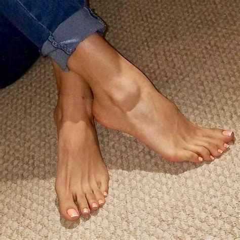 Pin On Pretty Feet