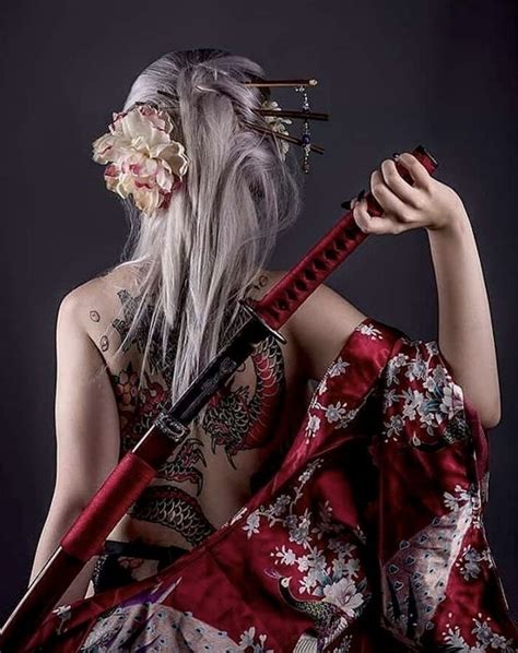 y a k u z d a female samurai katana girl samurai art