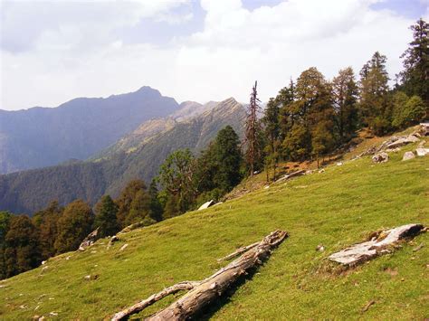 50 Kickass Himalayan Treks You Should Take In India