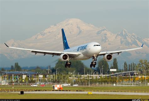 C Ggts Air Transat Airbus A330 200 At Vancouver Intl Bc Photo Id