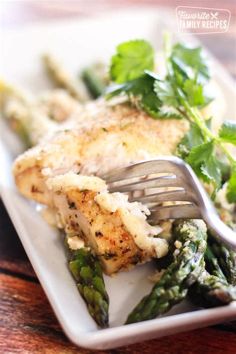 Try this easy recipe from chef j.j. Baked Mahi Mahi Recipe {Parmesan Crusted} | Favorite ...