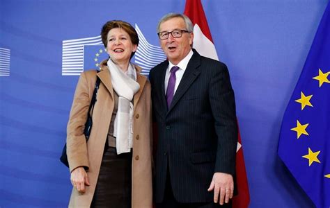 Juncker Backs Changing Greek Debt Monitoring System