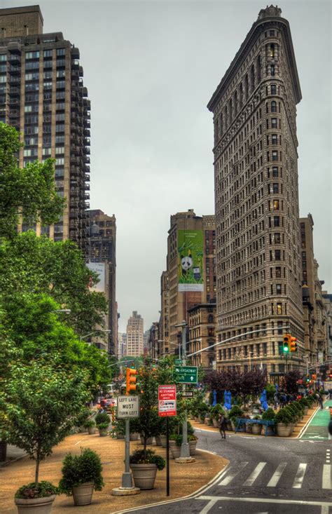 The Historic Flatiron Building An New York City Landmark On 5th Avenue And Broadway Joeybls