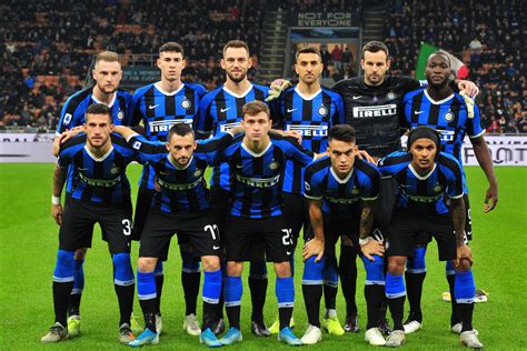 Football club internazionale milano, commonly referred to as internazionale (pronounced ˌinternattsjoˈnaːle) or simply inter, and known as inter milan outside italy. Serie A, Inter-Verona 2-1: Vecino e Barella firmano la ...