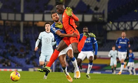 Chelsea literally told sheffield how dare you ruin a mendy clean sheet streak. Edouard Mendy urges his teammates to bounce back from the ...