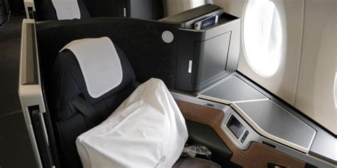 Review British Airways Club Suite Business Class Airbus A350 Reisetopia
