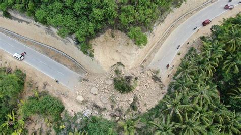 Road Advisory Landslide In San Fernando Southern Cebu Cebu Daily News