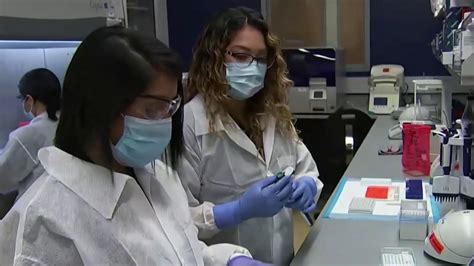 Meet Three Latina Doctors Leading The Way In Washingtons Covid 19 Research