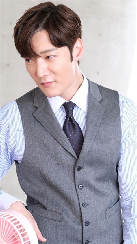 Presently, he is the managing partner and practicing lawyer of messrs lee & tengku azrina, being responsible for the corporate, commercial, finance, and property practices. Pin de Azrina Ispendiyar en Choi jin hyuk | Actores ...