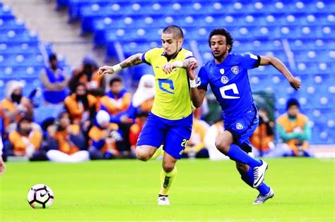 تقارير عن الفرق واللاعبين مقارنات بين الفرق و اللاعبين رصد لابرز احداث جولات من الدوري السعودي للمحترفين. التحكيم يفسد قمة الهلال والنصر السعودي - الرياضي - ملاعب ...