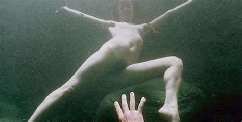 Juliette Lewis Nude Scene In Renegade Scandalplanet Com Xhamster