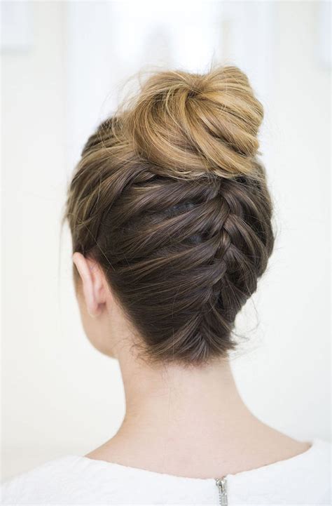 20 Photos Upside Down Braid And Bun Prom Hairstyles