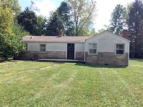 Indianapolis 2br 2.5bath with loft condo. Large 3 bedroom in Devington - House for Rent in ...