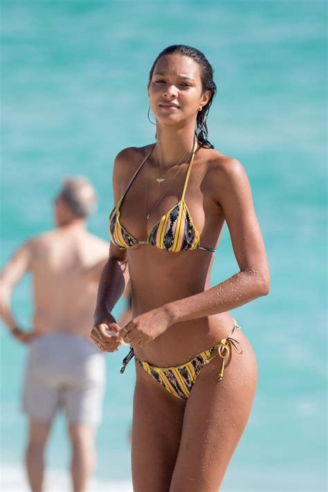 Lais Ribeiro In Bikini At A Beach In Miami 02 18 2018 Hawtcelebs