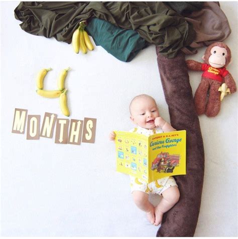 11 Adorable Monthly Baby Photo Ideas To Track The First Year Monthly