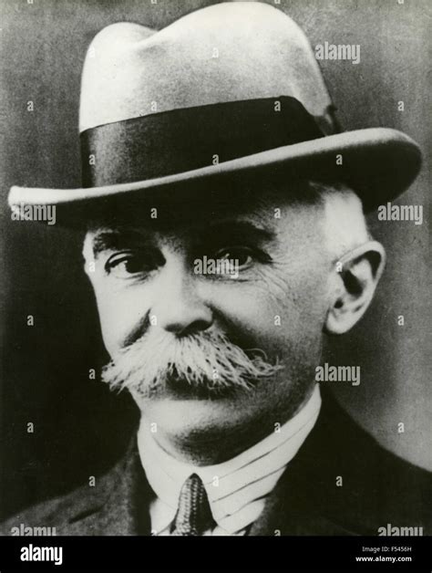 Baron Pierre De Coubertin Hi Res Stock Photography And Images Alamy