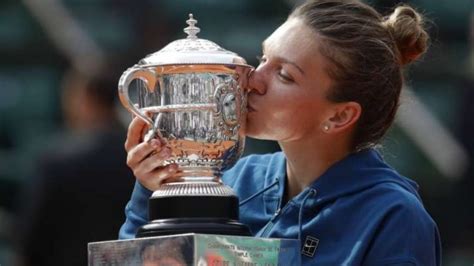 144,237 likes · 15,639 talking about this. Simona Halep confirms playing at the 2021 Australian Open ...