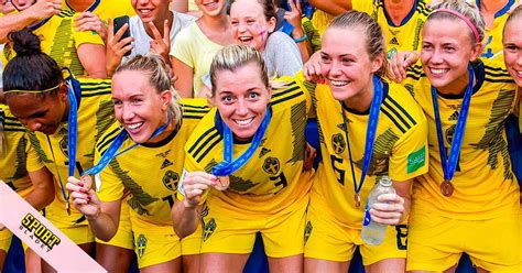 Sverige har kvalificerat sig vidare ur en tuff grupp, med spanien och norge som främsta motståndare…. Så avgörs kvalet till fotbolls-EM 2021 i England ...