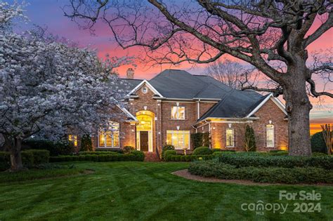The Peninsula | Charlotte NC Homes for Sale By The Maxwell House Group