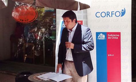 En banderazo tuvo lugar en la plaza patricio. Los aspectos principales de "la nueva Corfo" que encabeza ...