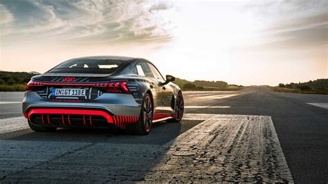 The interior color options have been expanded to include giallo belenus. Audi RS e-tron GT (2021): Neue Infos zur starken Elektro ...