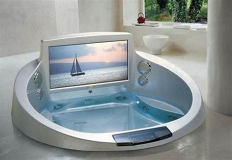 It's a luxurious bathtub called arima by glass. Luxury Bathtubs make Life worth Living12 - Iroonie.com