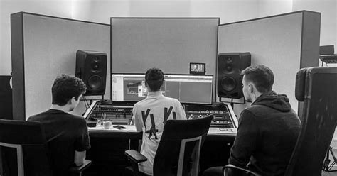Borelli Studios Mixing And Mastering Berlin Soundbetter