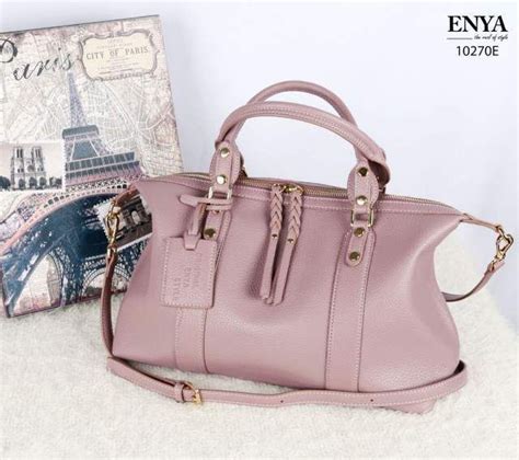 Sedang mencari inspirasi model tas kerja wanita yang cocok untukmu? Tas Wanita ENYA Terbaru 10270E Trend Tahun 2018 | Tas, Tas ...