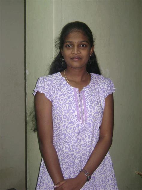 Homely Indian Girls Homely And Cute Looking Tamil Nadu Girls