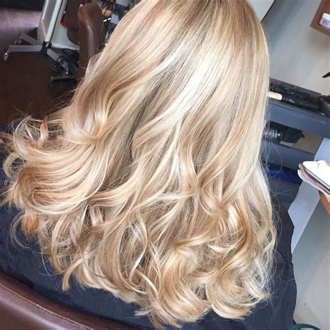 Full Head Of Champagne And Soft Blonde Woven High Lights Hair Color Balayage Long Hair