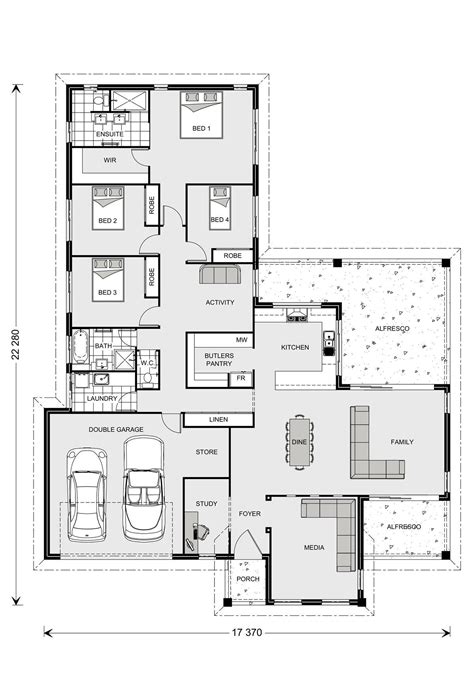 This butler's pantry from oakleyhomebuilders is the perfect way to use up extra hall space off of a kitchen. Parkview 290, 4b + study plus massive butlers pantry GJ ...
