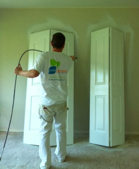 Use painter's tape to protect surfaces and remove plastic outlet covers before you begin applying the mix. to get rid of orange-peel texture (texture made from a ...