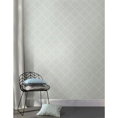 Nuwallpaper 3075 Sq Ft Grey Quatrefoil Peel And Stick Wallpaper
