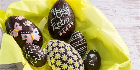 How To Decorate An Easter Egg Great British Chefs