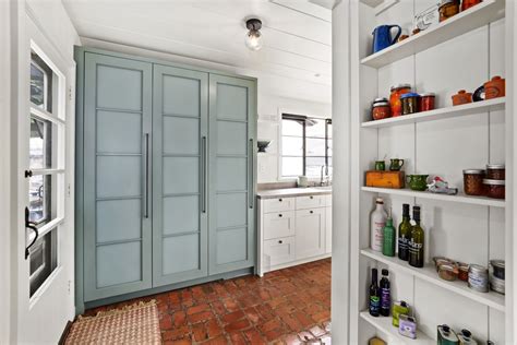Butlers Pantry By Kitchen Studio Draper Dbs Custom Cabinetry