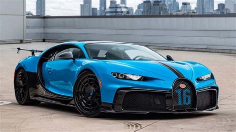 Rare 1 Of 60 Agile Blue 2021 Bugatti Chiron Pur Sport For Sale