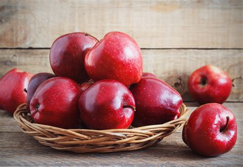 فوائد التفاح الصحية Ajlikom