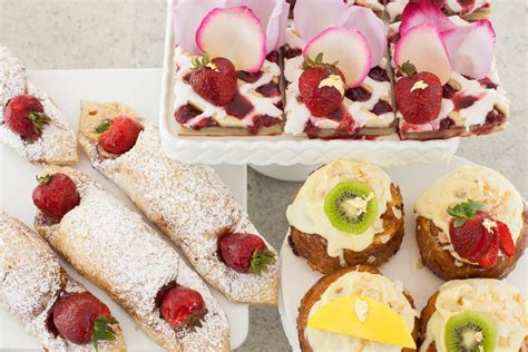 Bready Set Go To These Top 8 San Diego Bakeries Desserts Pastry