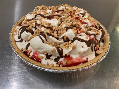 Baked bananas are the perfect, healthy dessert. Stoddard's Frozen Custard Pies, Stoddard's Frozen Custard ...