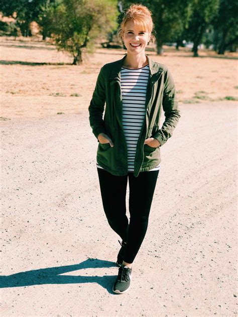Best Long Tunic Tops To Wear Over Leggings And Tips For Choosing Tunics