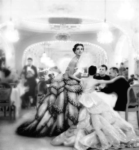 Christian Dior Ah 1949 50 Junon Et Vénus Photo Richard Avedon