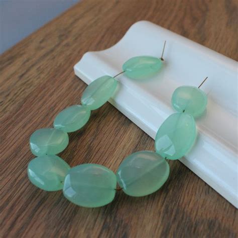 Green Chalcedony Beads 19x16mm Oval 9 Beads 7 Inch Strand Etsy