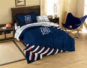 Schau dir unsere auswahl an detroit tigers fan an, um die tollsten einzigartigen oder spezialgefertigten, handgemachten stücke aus unseren shops zu finden. 17 best images about Detroit Tigers Bedroom Decor Ideas on ...