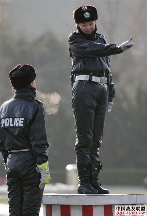 Chinese Policewomen In Full Leather Uniform 군복 기록사진