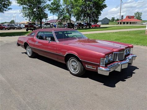 Ford Thunderbird