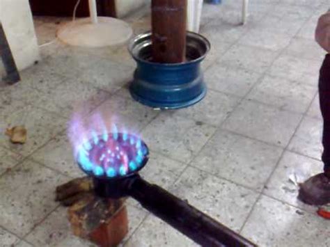 Descubre nuestros modelos de cocinas de gas, que incorporan horno y placa con fogones. Quemadores industriales de gas Modelo 7 vertical - YouTube