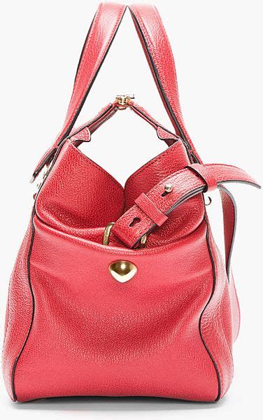 Chloé Red Pebbled Leather Bridget Shoulder Bag In Red Lyst