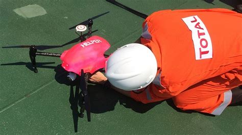 Helper Le Drone Secouriste Capable De Détecter Les Hommes à La Mer